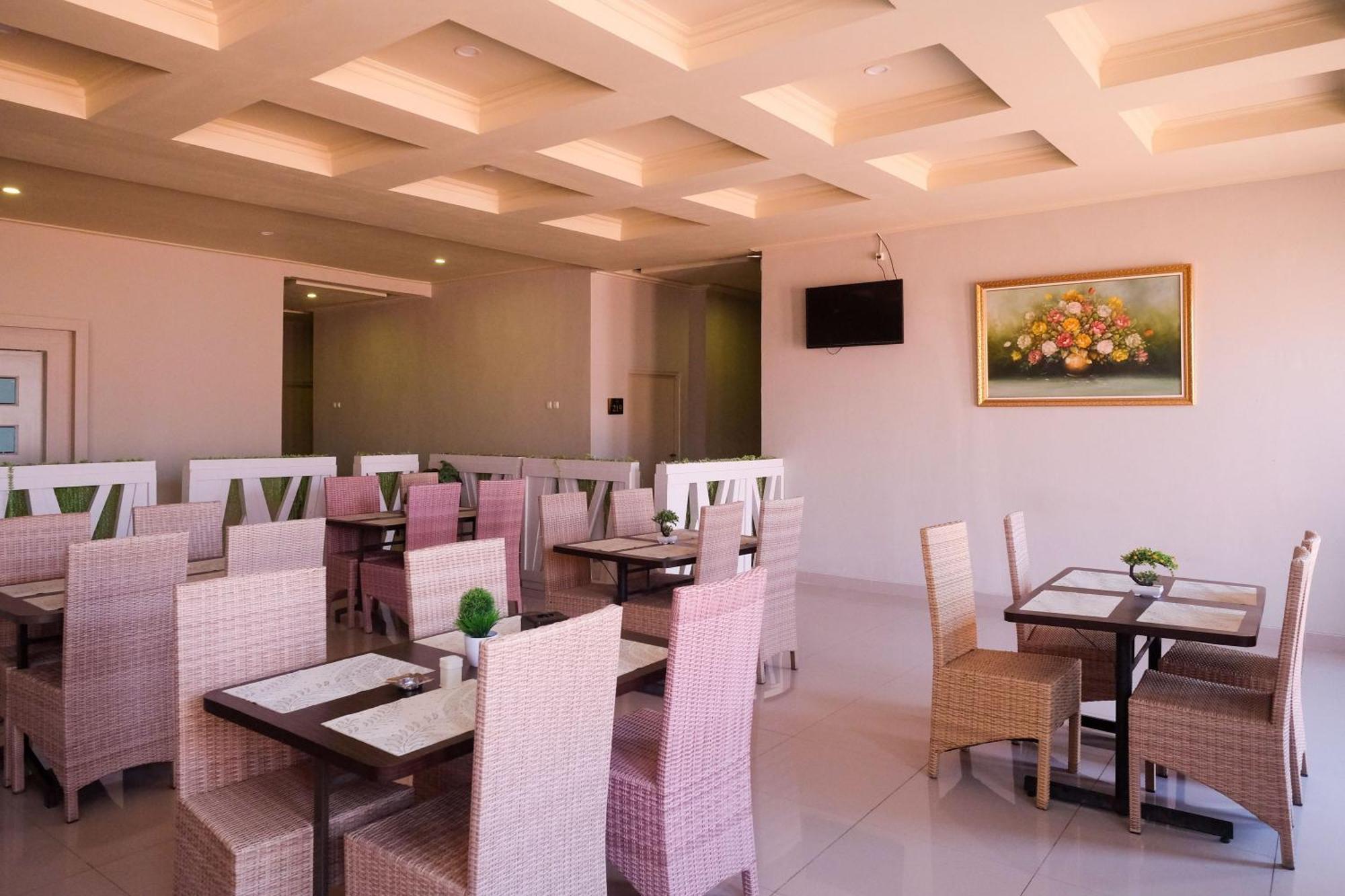 Urbanview Hotel Dedy Jaya Brebes Exteriér fotografie